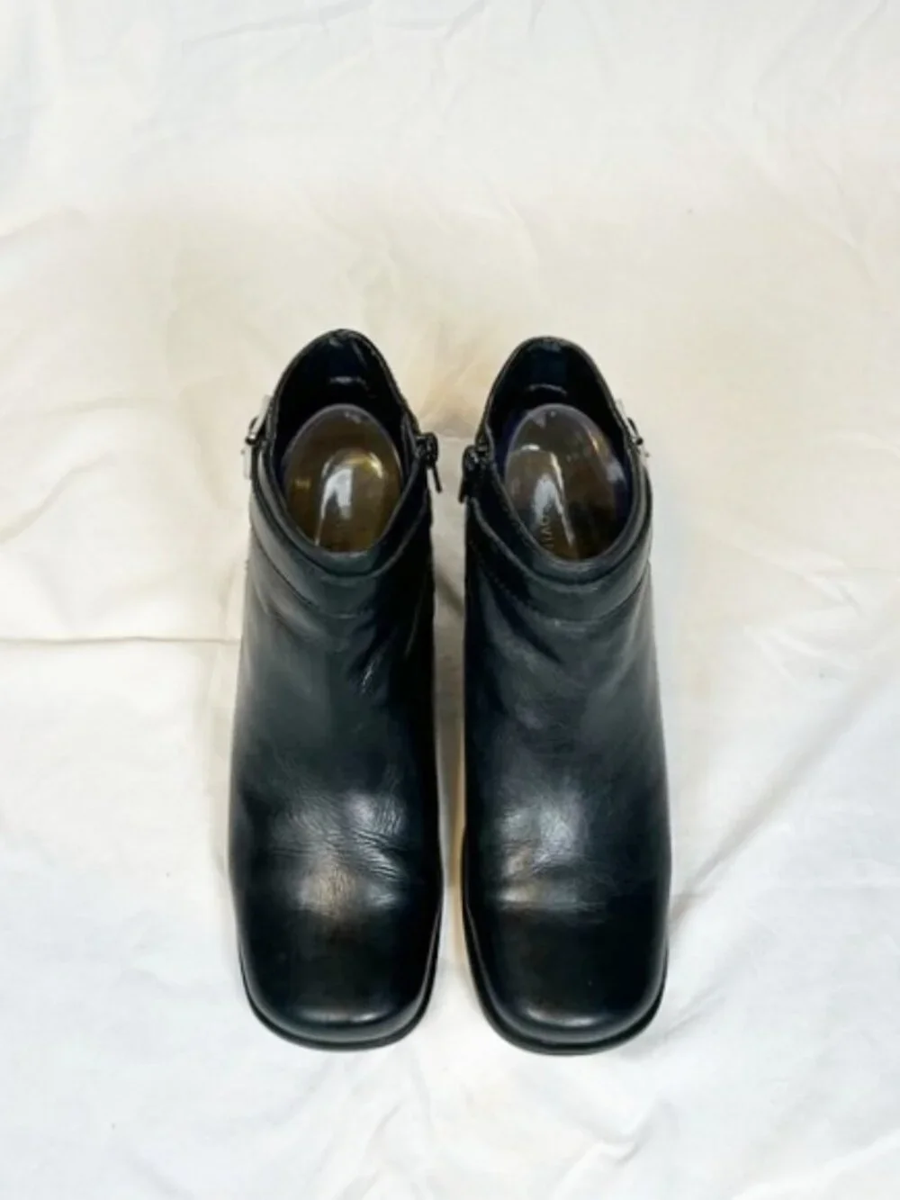 Vintage 90s Covington Black Leather Fawn Square Toe Booties Ankle Boots~7~